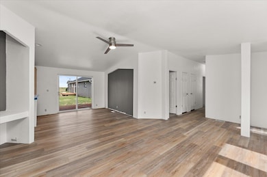 255 SE Railroad St, Creston, WA 99117 - photo 7