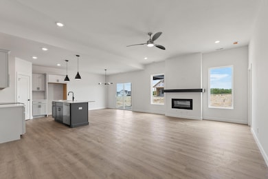 6-web-or-mls-2720-misty-flower-dr