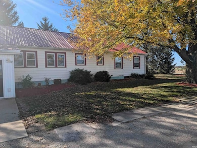 10821 S 600 W, Geneva, IN 46740 - photo 3