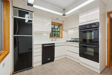 6148 N Lowell Ave, Chicago, IL 60646 - photo 5