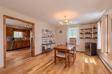 19 E Applewood Dr, Charlton, MA 01507 - photo 3