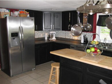 73 Abbott Rd, Concord, NH 03303 - photo 3