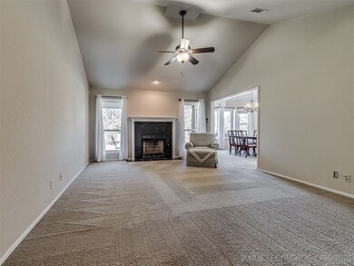 708 E Kansas St, Broken Arrow, OK 74012 - photo 5
