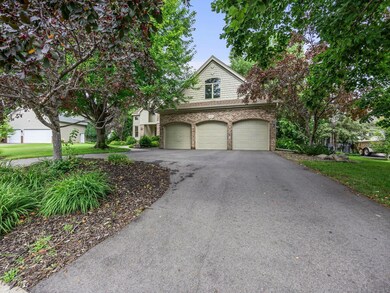 3933 Donegal Way, Saint Paul, MN 55122 - photo 7