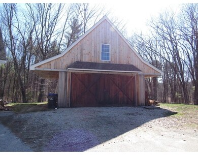 4 Gregory St, Hudson, NH 03051 - photo 4