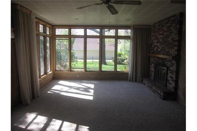Den/Family/Great Room. Additional family room