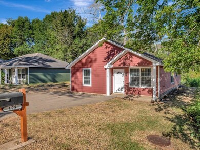 128 Scarborough Rd, Nacogdoches, TX 75961 - photo 4