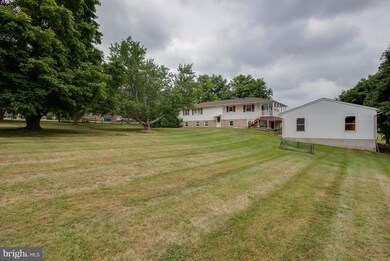 918 Gahle Rd, Westminster, MD 21157 - photo 3