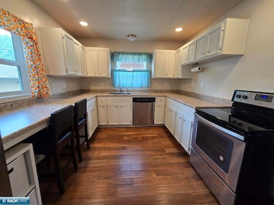 729 15th St N, Virginia, MN 55792 - photo 6