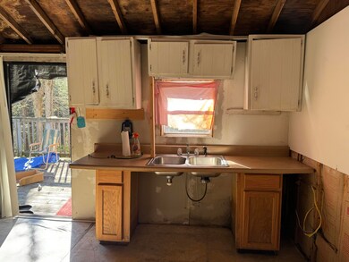 85 Circle Dr, Burnside, KY 42519 - photo 5