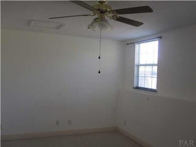 Family room or 4th bedroom