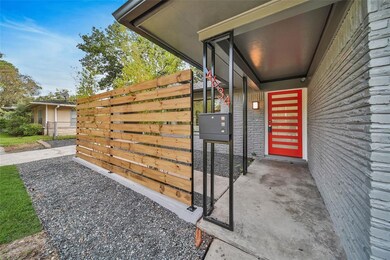 4634 Ella Blvd, Houston, TX 77018 - photo 3