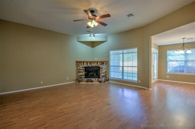 unlisted-address, Broken Arrow, OK 74011 - photo 6