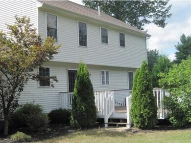 12 Sunflower Ln, Londonderry, NH 03053 - photo 2