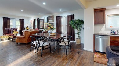 2002 Ridgemont Rd, Grosse Pointe Woods, MI 48236 - photo 6