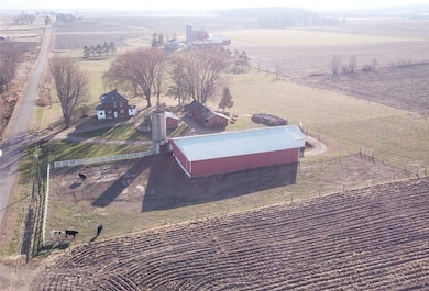 8532 300th St, Boyd, WI 54726 - photo 4