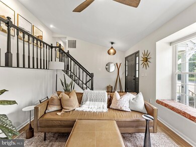 8923 Triple Ridge Rd, Fairfax Station, VA 22039 - photo 7