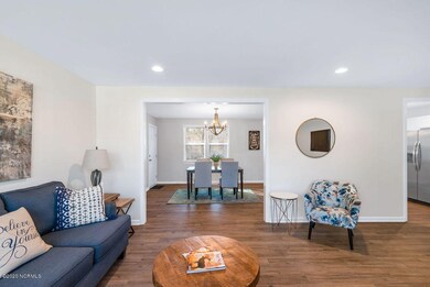 1205 Clifton Rd, Jacksonville, NC 28540 - photo 5