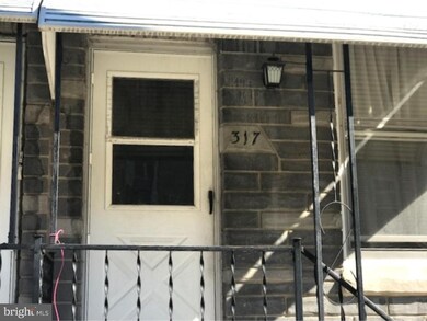 317 Miller St, Reading, PA 19602 - photo 2