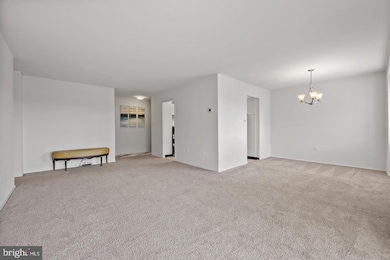 1111 University Blvd W unit 815, Silver Spring, MD 20902 - photo 4
