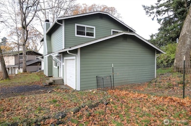 10605 10th Avenue Ct S, Tacoma, WA 98444 - photo 7