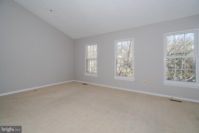 20534 Lowfield Dr, Germantown, MD 20874 - photo 7