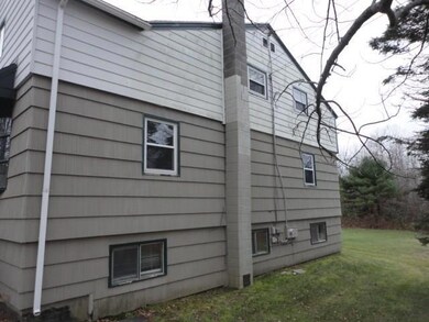 EXTERIOR RIGHT SIDE