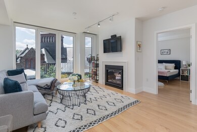 7 Beech St unit 310, Cambridge, MA 02140 - photo 4