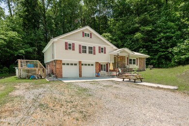 1281 Huger St, Jellico, TN 37762 - photo 2