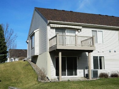 Wonderful views - maintenance free deck with sun a