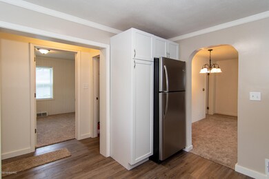 1548 Maple St, Niles, MI 49120 - photo 5