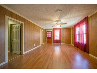 143 Dalewood Rd, Johnson City, TN 37601 - photo 4