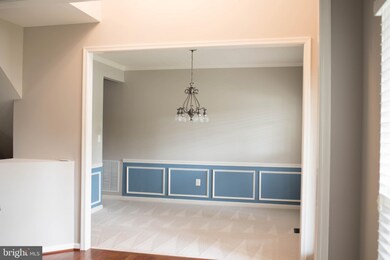 17261 Pickwick Dr, Purcellville, VA 20132 - photo 7