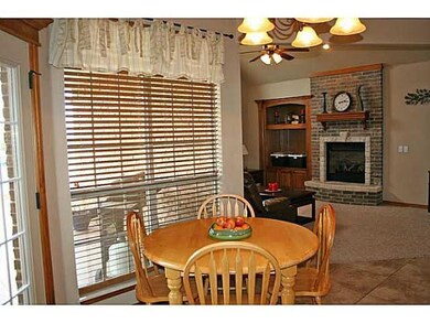Kitchen. Breakfast room