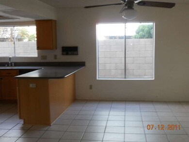 Kitchen / Dining
