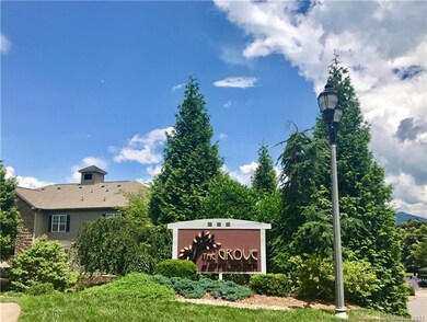 625 Appeldoorn Cir unit 625, Asheville, NC 28803 - photo 2