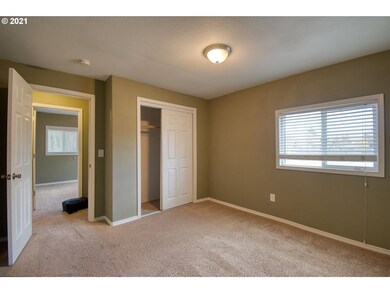 2145 NE Cleveland Ave, Gresham, OR 97030 - photo 5