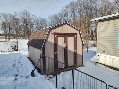 450 Glencoe, Temperance, MI 48182 - photo 4