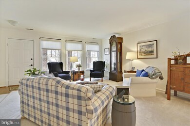 910 Yardarm Ln, Annapolis, MD 21401 - photo 3