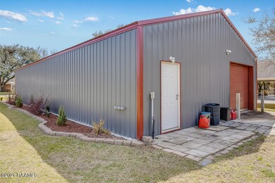1603 Elm St-5