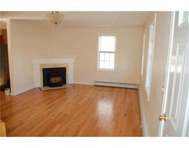 715 Main St unit B, Warren, MA 01083 - photo 4