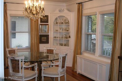 Dining Rm with built-ins