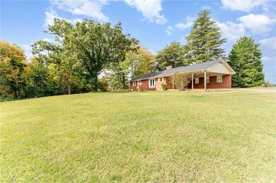 423 W Central Ave, Asheboro, NC 27203 - photo 7