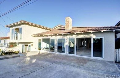 Beautiful indoor outdoor living to enjoy the views