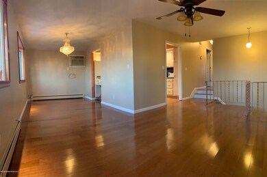 258 Ada Dr, Staten Island, NY 10314 - photo 4