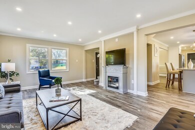 12632 Millstream Dr, Bowie, MD 20715 - photo 2