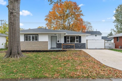 5290 Hazelwood Rd, Columbus, OH 43229 - photo 5