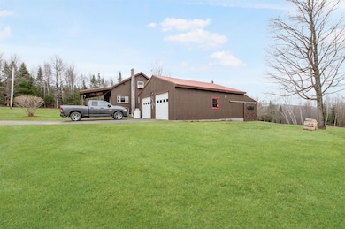 604 Hill Rd, Dummer, NH 03588 - photo 2