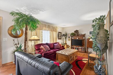 604 11th St N, Princeton, MN 55371 - photo 6