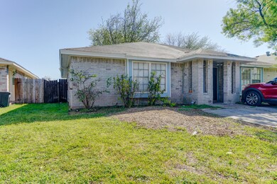 11012 Crenchrus Ct, Houston, TX 77086 - photo 3